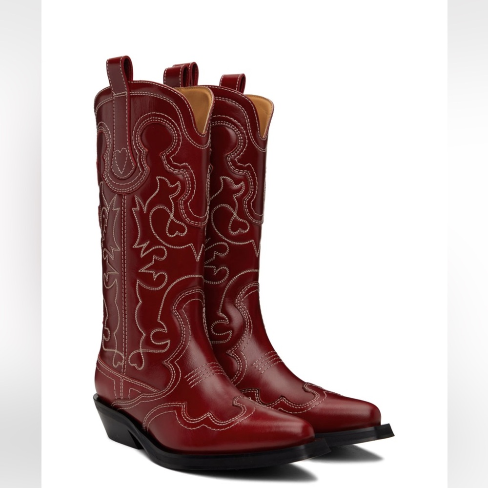GANNI NWT burgundy cowboy boot